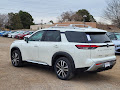 2024 Nissan Pathfinder Platinum 4WD