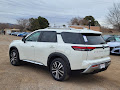 2024 Nissan Pathfinder Platinum 4WD