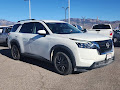 2023 Nissan Pathfinder SV