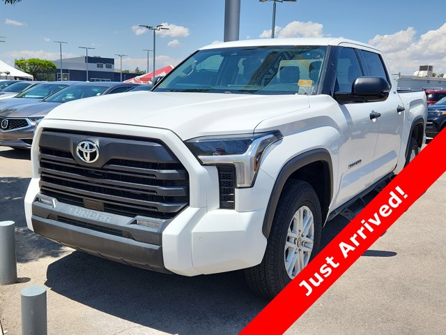 2022 Toyota Tundra 4WD SR5