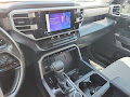 2022 Toyota Tundra 4WD SR5