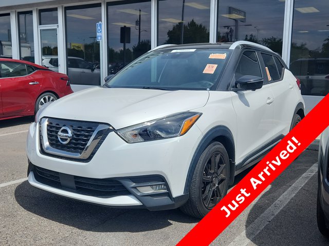 2020 Nissan Kicks SR