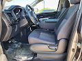 2023 Nissan Titan SV