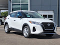 2025 Nissan Kicks Play S FWD