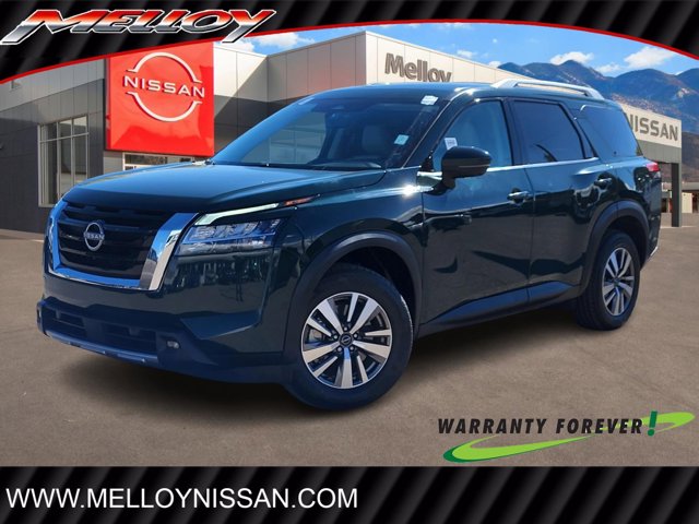 2023 Nissan Pathfinder SL